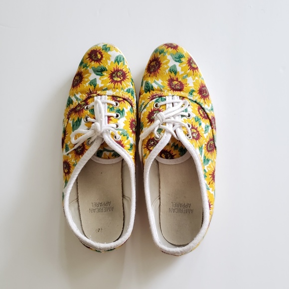 *SOLD American Apparel Sunflower Shoes 6 - Picture 2 of 7